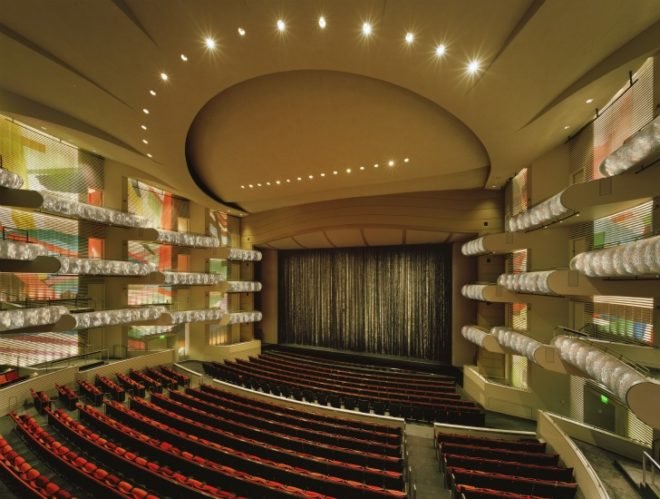 Kauffman Center, Moshe Safdie, Kansas City, BNIM, BIM, daylighting, performance center