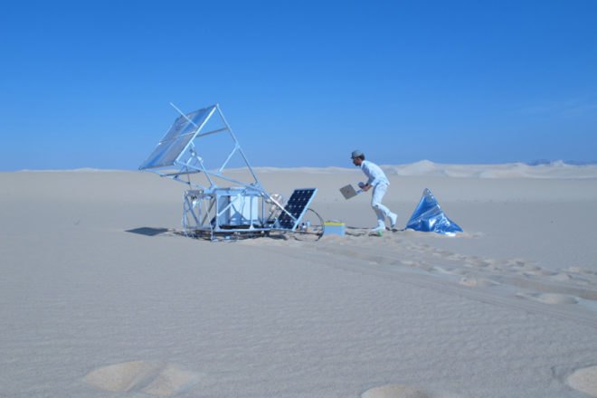 green design, eco design, sustainable design, markus Kayser, Solar Sinter, Royal College of Art, Sun Cutter, Solar power, 3D Printer, photovoltaic panel, Sahara Desert,