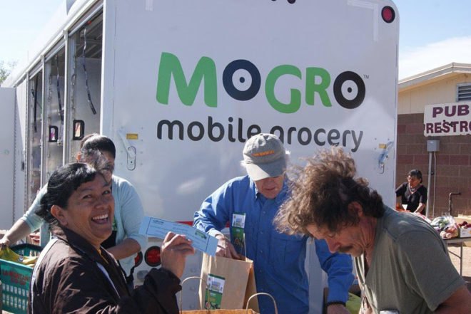 mobile food truck, mobile grocery, food desert, how to fix a food desert, food desert shopping options, supermarket shortage, grocery store shortage, mogro mobile food truck, mogro mobile supermarket, mogro