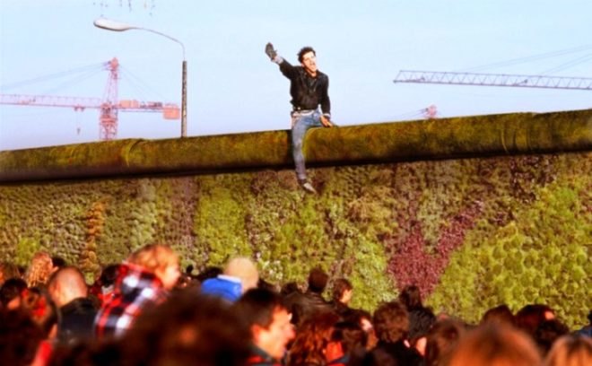 O' Mighty Green, STAR Strategies Architecture, green washing, living walls, sustainable architecture, green, satire