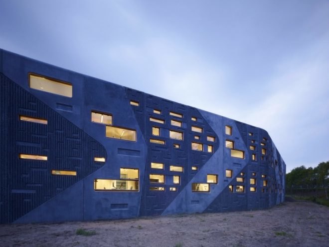 Rijkswaterstaat Head Office, 24H Architecture, concrete, green terrace, the netherlands, sustainable building, daylighting