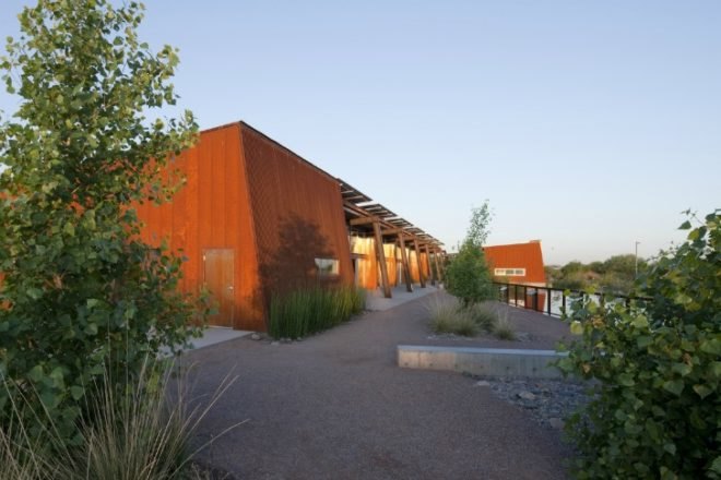 Rio Salado Audubon Center, Weddle Gilmore Black Rock Studio, audubon center, brownfield restoration, habitat restoration, leed platinum, visitor center