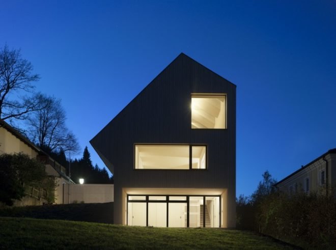 slagstar, passivhaus, carbon neutral home design, low embodied energy house, Hein-Troy, Austria solar house, Austria green home, house Velux skylight, net zero carbon house, first net zero energy house,