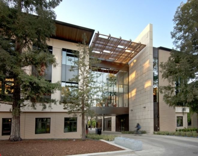 William H Neukom Building, Ennead Architects, neukom building, stanford university, energy efficient building, stanford law school