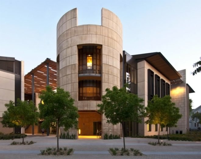 William H Neukom Building, Ennead Architects, neukom building, stanford university, energy efficient building, stanford law school