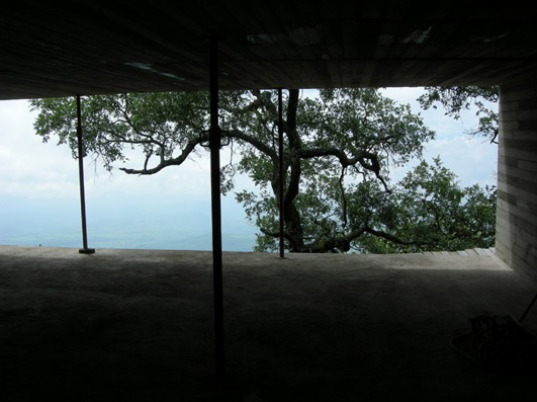 Eco-tourism, sustainable architecture, ecological corridor, Elemental architects, Ruta del Pelgrino, Jalisco mountains, lookout point, green design, sustainable design, eco-design