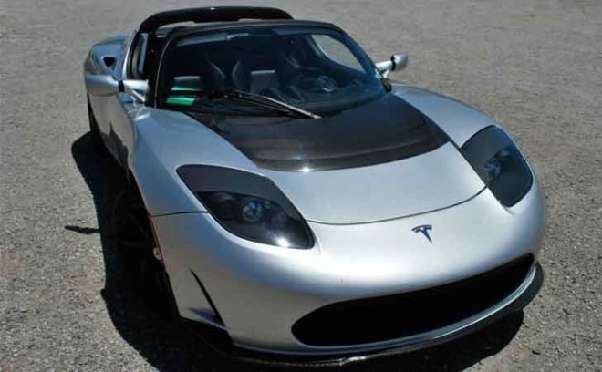 Tesla Roadster, test drive, EV, electric vehicle, electric car, electric sports car, Laura K. Cowan, Silicon Valley, Tesla, Tesla headquarters, Tesla Palo Alto, green automotive design, alternative transportation, green transportation, Tesla EV, Tesla Roadster Sport, Tesla plug-in EV