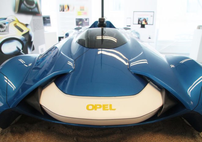 Opel Icona Concept Car, Juan Pablo Bernal P, Opel concept car, Opel Icona, Umea Institute of Design, GM Design Europe, electric vehicle, electric car, alternative transportation, green transportation, green automotive design, green boat, car boat