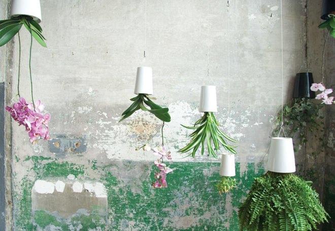 Boskke sky planter, hanging gardens, hanging plants, suspended planters, kew garden planters, red dot awards 2011, sky planters kew gardens, hanging planters, recycled planters, recycled garden pots, hanging recycled pots