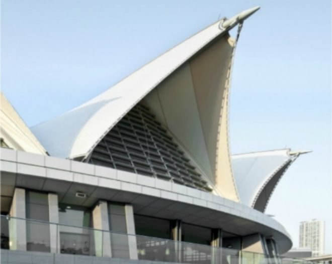 tung chung swimming pool, tung chung hong kong, eco swimming pool design, climatic-responsive swimming pool, tung chung climate responsive swimming pool, ronald lu and partners swimming pool