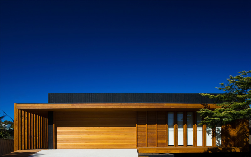 narrabeen house, narrabeen, Choi Ropiha Fighera, chrofi, green design, eco design, sustainable design, green spaces, courtyard, flood resistant home