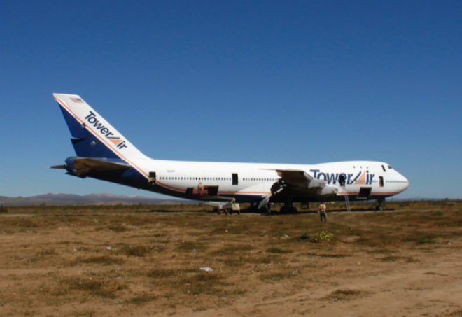 747 House, David Hertz, inhabitat interview, upcycled project, boeing 747, recycled materials, david hertz architects