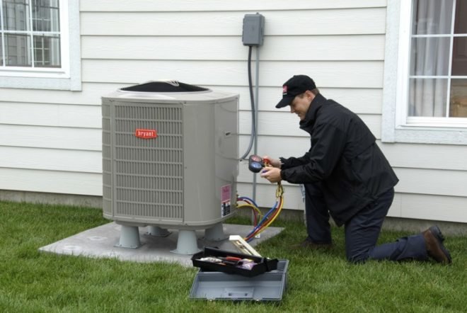 house in heat wave, low energy, keep cool, trick to stay cool, summer heating, reduce AC, eliminate AC, summer cooling tricks, cool house, cool home, evaporative cooling, cool clothing, night flush cooling, insulation in summer, shading house, blinds for cooling, new windows, AC tune up