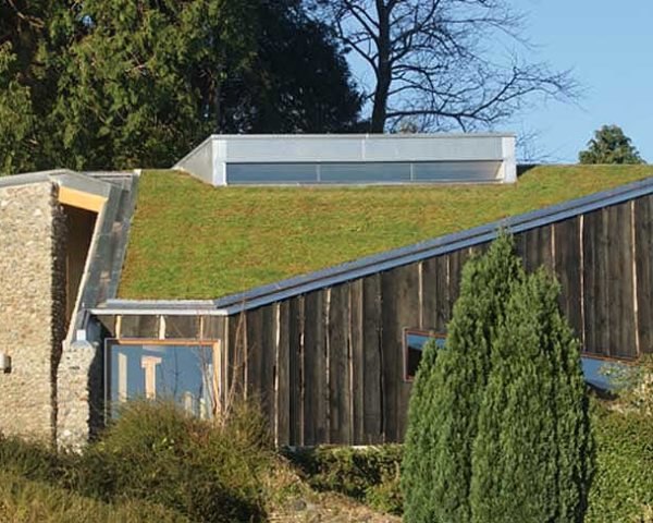 Sustainable Building,Renewable Energy,Landscape Architecture,green roof,Green Materials,green Interiors,Design for Health,Botanical,Architecture,local materials, riba awards 2011, british design,British Designer,sedum roof,photovoltaic panels,