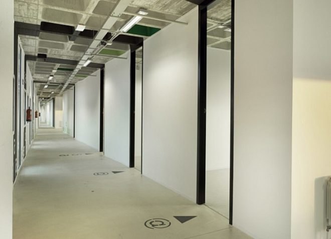 green roof, green wall, Spain, Huma Arquitectura, Roldan public School and Primary (CEIP), green design, sustainable design, minimalist design, eco-design, industrial chic,
