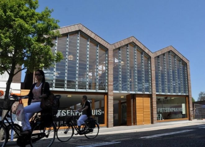Fietsenpakhuis, Nunc Architecten, bike parking, bicycle warehouse, zaanstad, the netherlands,