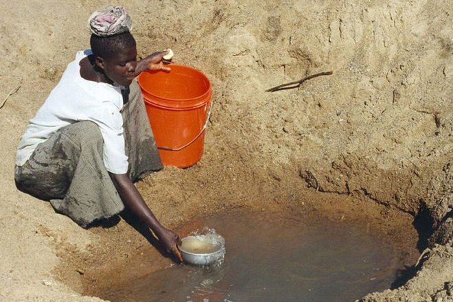 waterless toilet, new toilet, toilet design, efficient toilet, bill and melinda gates foundation, the gates foundation, bill gates, melinda gates, potable water, undrinkable water, sanitation facilities, health concerns, design for health, healthy design