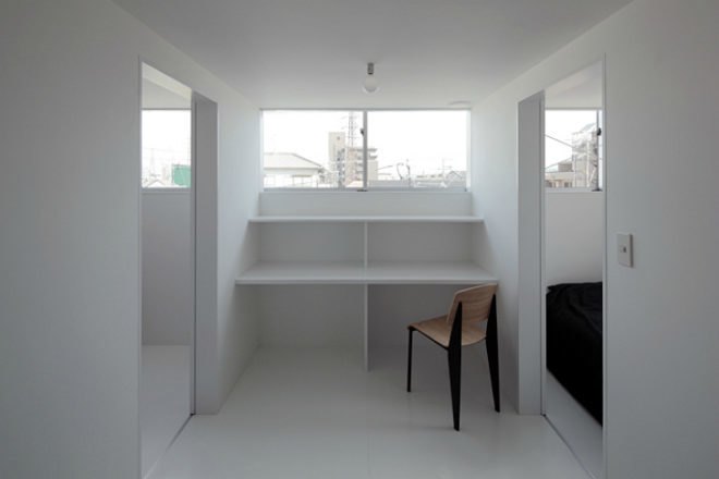 Ground and Above Roof House, SPACESPACE, bunker bathroom, osaka, japan, eco residence, solar passive design