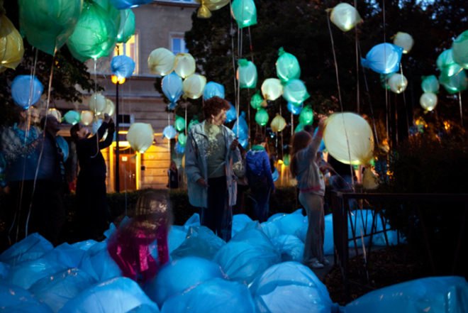 green design, eco design, sustainable design, Recycling Sunday, Warsaw, Poland, recycling initiatives, Luzinterruptus