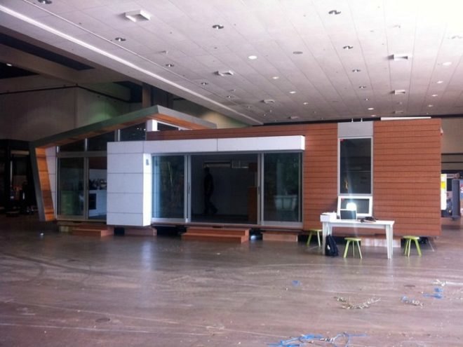 Modern Living Showhouse, Ecofabulous, piecehomes, onebuild, prefab, prefab house, eBay auction, dwell on design
