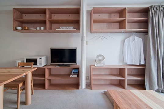 disaster relief, humanitarian design, shipping containers, shigeru ban architects, Japan, green design, eco-design, sustainable design, reclaimed materials, recycled materials,