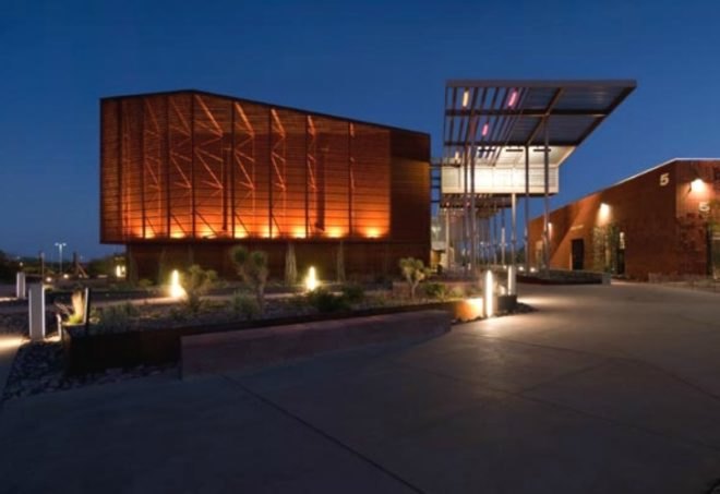 Red Mountain Campus Mesa Community College, SmithGroup, Saguaro Building, desert architecture, living laboratory, shade screen