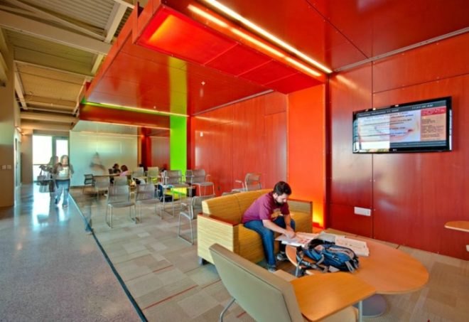 Red Mountain Campus Mesa Community College, SmithGroup, Saguaro Building, desert architecture, living laboratory, shade screen