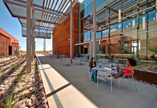 Red Mountain Campus Mesa Community College, SmithGroup, Saguaro Building, desert architecture, living laboratory, shade screen