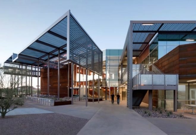 Red Mountain Campus Mesa Community College, SmithGroup, Saguaro Building, desert architecture, living laboratory, shade screen