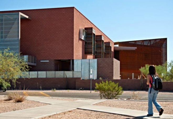 Red Mountain Campus Mesa Community College, SmithGroup, Saguaro Building, desert architecture, living laboratory, shade screen