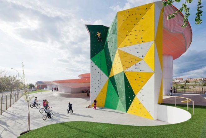 Urban design,social design,Politics,Green Transportation,Design for Health,Daylighting,Architecture,spanish design,merida spain,Selgascano ,natural light,white structure,Extremadura Regional Council,UNESCO World Heritage Site,skate park,sports,internet access,local help,long-lasting materials,archaeological remains,Polycarbonate Panels,