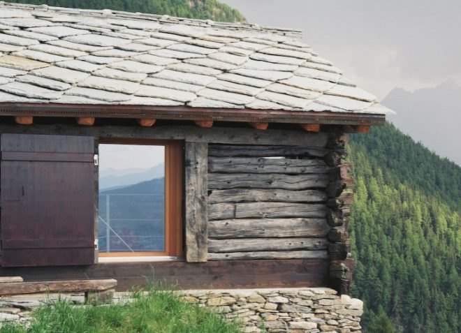 Personeni Raffaele Schärer Architects, livestock shelter, solar power, low carbon footprint, locally acquired materials, sustainable development, green design, sustainable design, switzerland, Herens district, eco-design