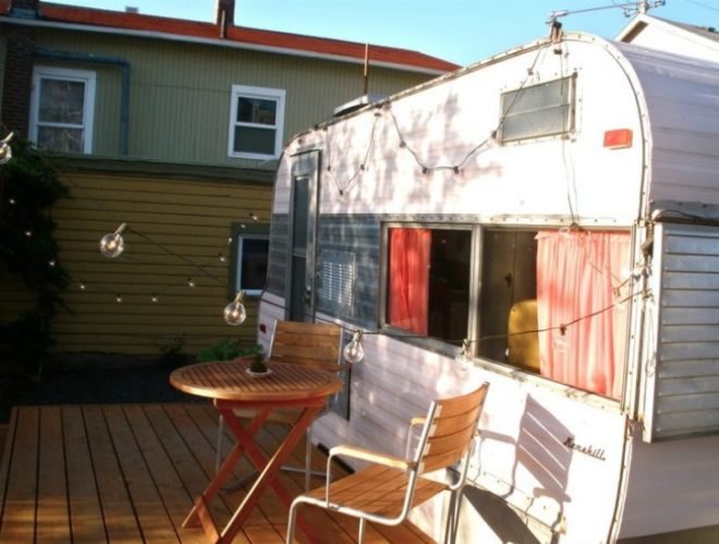 Trailer Hair Salon, Holiday Hair Studio, green renovation, trailer, camper, caravan, remodeled camper, portland