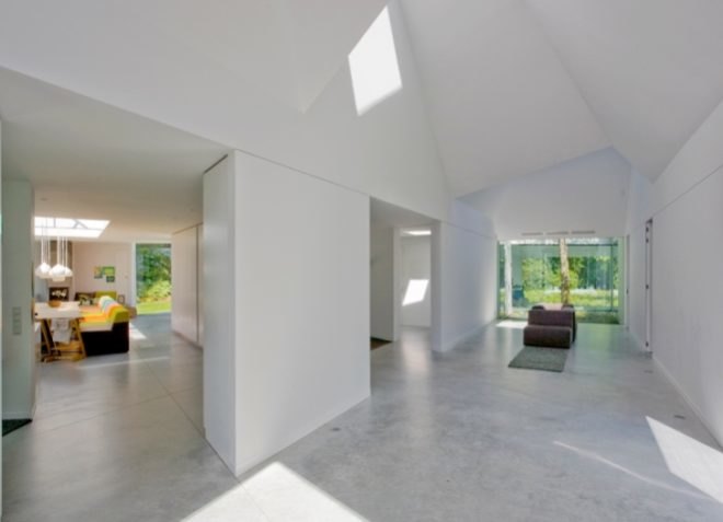 natural lighting, solar heating, underfloor heating, natural ventilation, passive design, green design, sustainable design, LED lighting, green lighting, bamboo floors, Dick van Gameren Architecten, The Netherlands, Villa 4.0, skylights, Hilversum