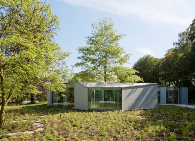 natural lighting, solar heating, underfloor heating, natural ventilation, passive design, green design, sustainable design, LED lighting, green lighting, bamboo floors, Dick van Gameren Architecten, The Netherlands, Villa 4.0, skylights, Hilversum