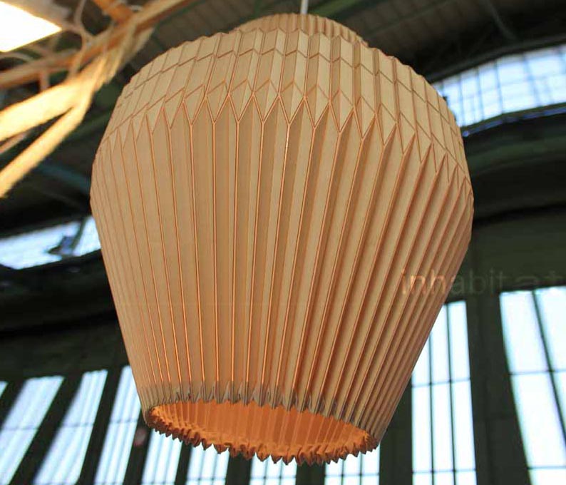 , green lighting, wood lamps, lighting fixtures, eco lighting fixtures, green lamps, pendant lamps, wood pendant lamps, miss maple lamp, accordion lamp