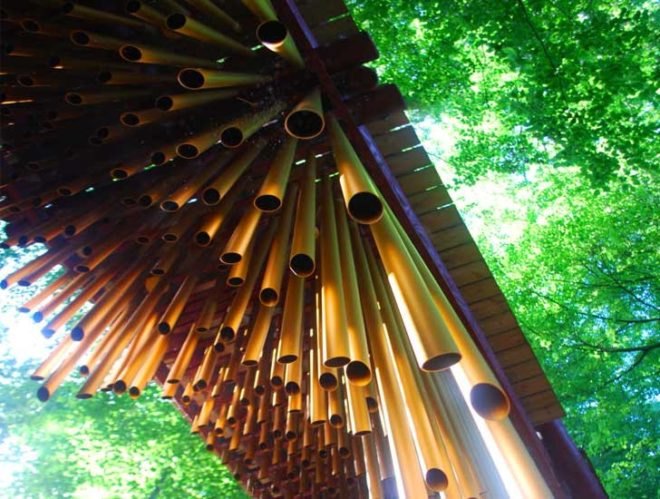 green design, eco design, sustainable design, Mark Dixon, Denmark, Sculpture By The Sea, Kinetic Sculpture, outdoor sculpture park, wind chime, giant wind chime