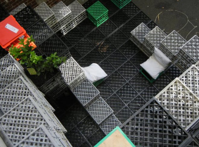 cityleaks, city leaks, urban playground, temporary pavilion,eco architecture, play mo, playmobile, green design, urban design, playmobil, eco design, milk crates, recycled crates, crate architecture, sustainable design