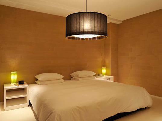 japan design, traditional crafts, lighting design, wagasas, japanese design, sustainable design, green design, hiyoshi, kotaro nishibori, sustainable interiors, green lighting, washi lamps
