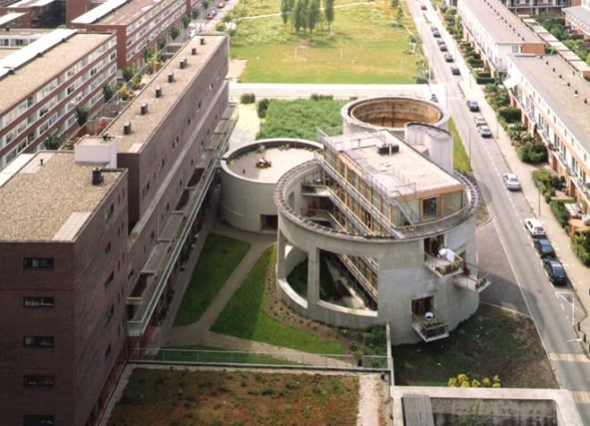 Adaptive reuse, sustainable development, Dick van Gameren, Villa 4.0, sewage plant apartments, The Netherlands, Greywater Collection, natural lighting, green design, eco-design, sustainable design
