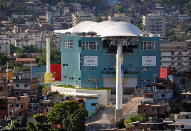 cable car, public transportation, rio de janeiro, sustainable transportation, green transportation, sustainable design, favela, alemão complex, complexo do alemão, teleferico,alternative transportation, alemão favela complex, urban revitalization, urban revitalization favela, pac, growth acceleration program, jorge mario jauregui, pac alemao, pac alemão