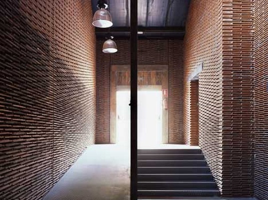 Warehouse 8B is An Avant Garde Office Made From Recycled Roof Shingles