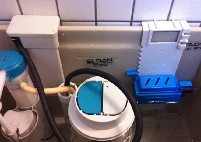 AQUS by Sloan, AQUS grey water, grey water reclimation, clean water, home grey water , legal grey water, illegel grey water, reclaiming domestic water, water reuse, green water, eco watre, water saving device, grey water for toilet, grey water use, Sloan water saving, Sloan Valve Company Aqus, home grey water, grey water system, how to use grey water, water reclimation for the home, water bill, environmental water technology,
