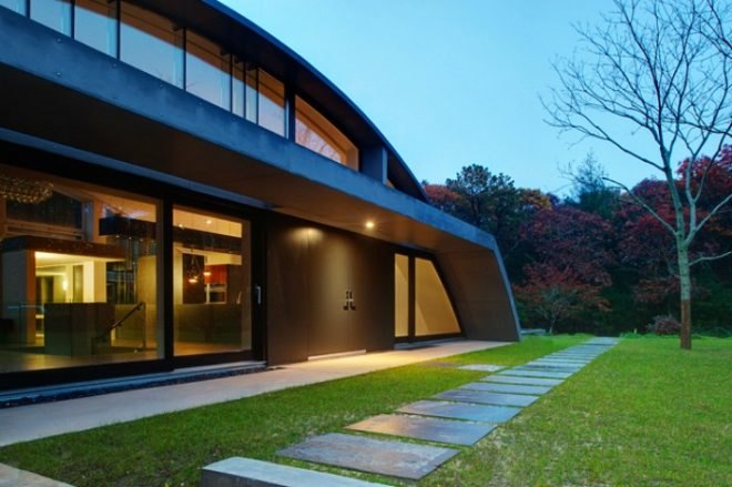 arc house, mb architecture, maziar behrooz, maziar behrooz arc house, subterranean home, green design, underground homes, sustainable building