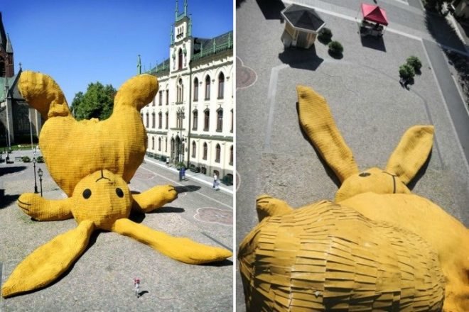 Big Yellow Rabbit, Florentijn Hofman, eco art, local materials, sweden, Stor Gul Kanin