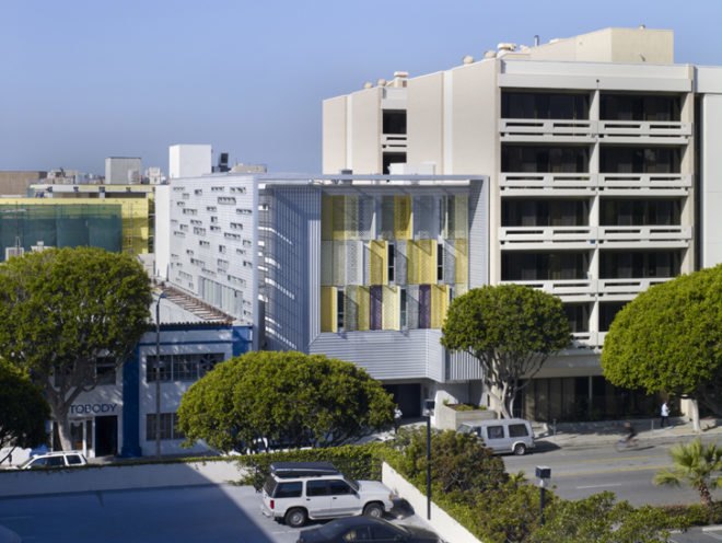 green design, eco design, sustainable design, Step Up on 5th, Santa Monica, homeless shelter, Brooks and Scarpa, LEED certified, low-income housing