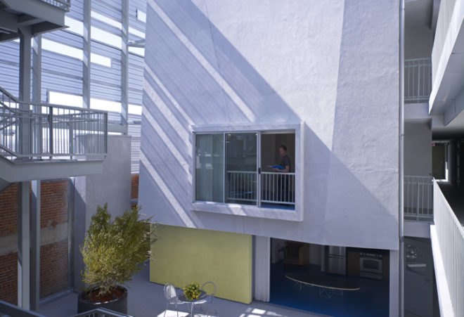 green design, eco design, sustainable design, Step Up on 5th, Santa Monica, homeless shelter, Brooks and Scarpa, LEED certified, low-income housing
