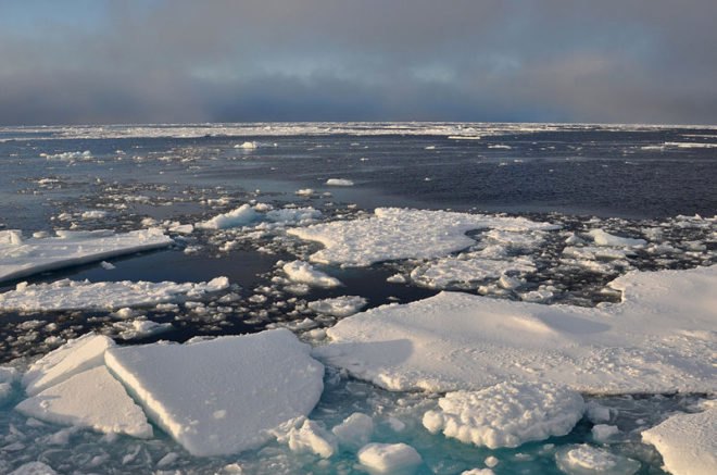 denmark expansion, expanding denmark, arctic oil reserves, arctic gas reserves, developing the arctic, global warming, climate change, arctic wildlife, refuge, arctic wilderness, arctic exploration, oil reserves, gas reserves