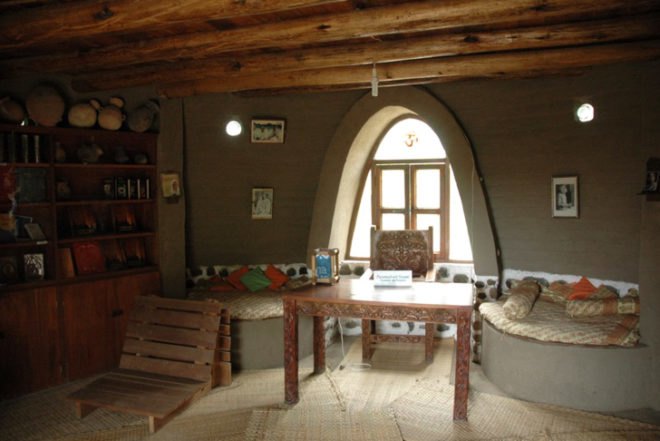 Sustainable Food,Sustainable Materials,Solar Power,Recycling / Compost,Green Resources,Green Materials,Green Holidays,Eco Tourism,Eco Travel,Art,Architecture,mud houses,peru,lima,pacific ocean,yoga,reiki,biodegradable materials,bamboo,organic vegetables,vegetarian food,healthy living,sand dunes