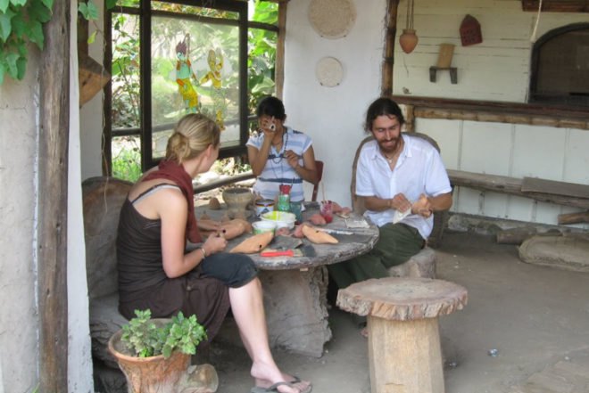Sustainable Food,Sustainable Materials,Solar Power,Recycling / Compost,Green Resources,Green Materials,Green Holidays,Eco Tourism,Eco Travel,Art,Architecture,mud houses,peru,lima,pacific ocean,yoga,reiki,biodegradable materials,bamboo,organic vegetables,vegetarian food,healthy living,sand dunes